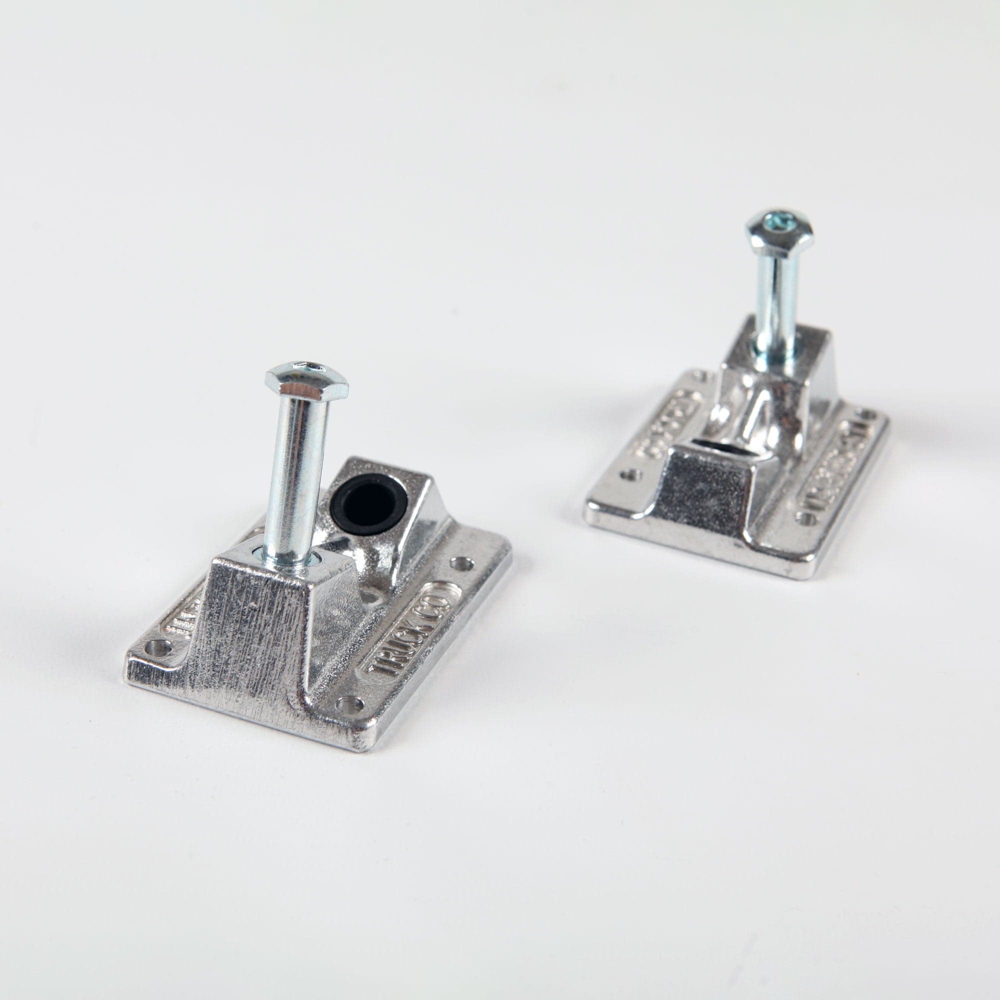 Independent 'IKP' Baseplate Set (Silver) - Image 3