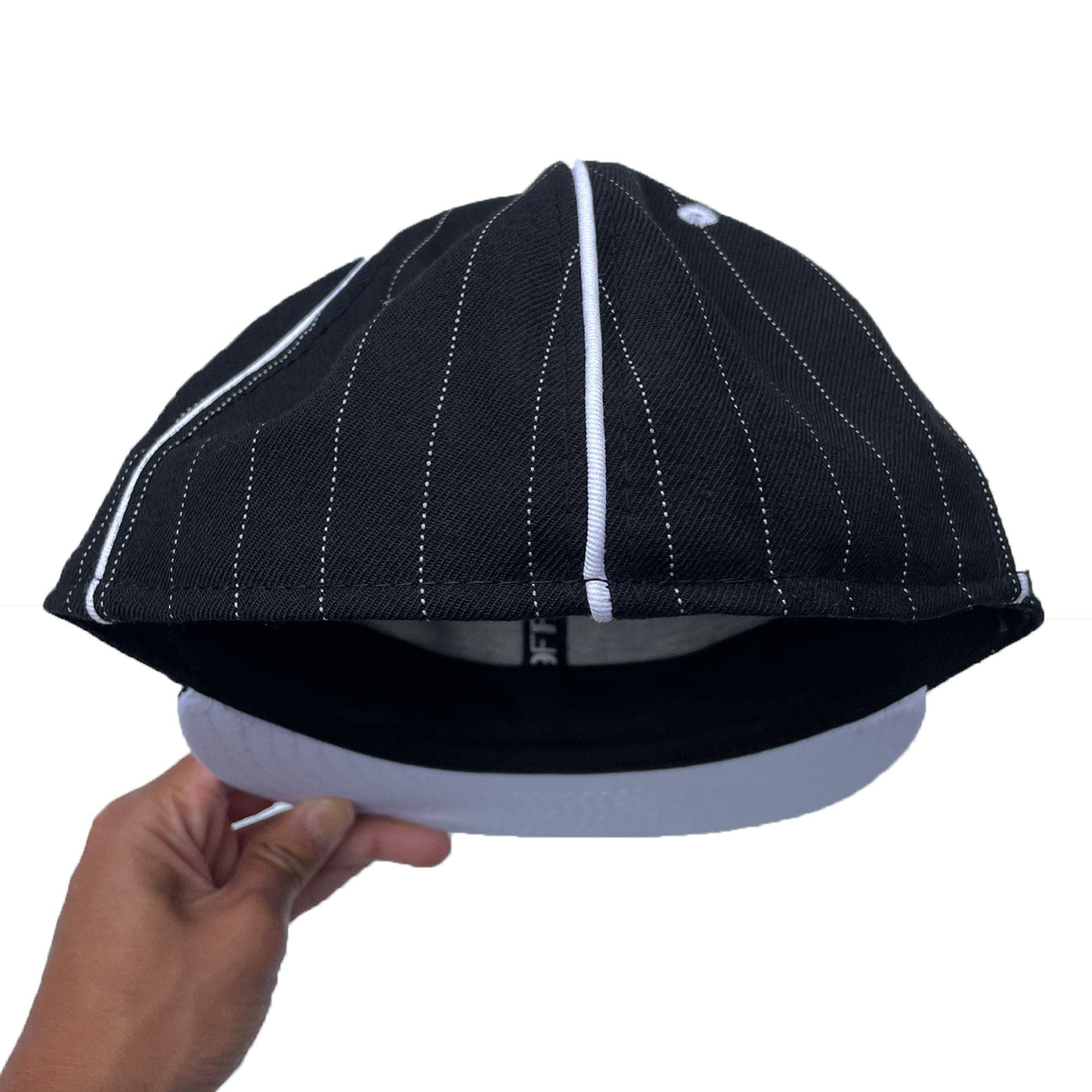 Mystery 'New Era 59Fifty Fitted' Hat (Pinstripe) NOS 00s - Image 4