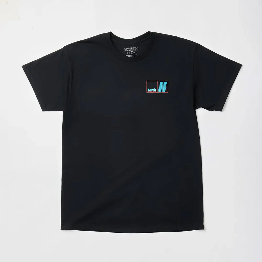 North 'N Logo' T-Shirt (Black / Blue / Red)