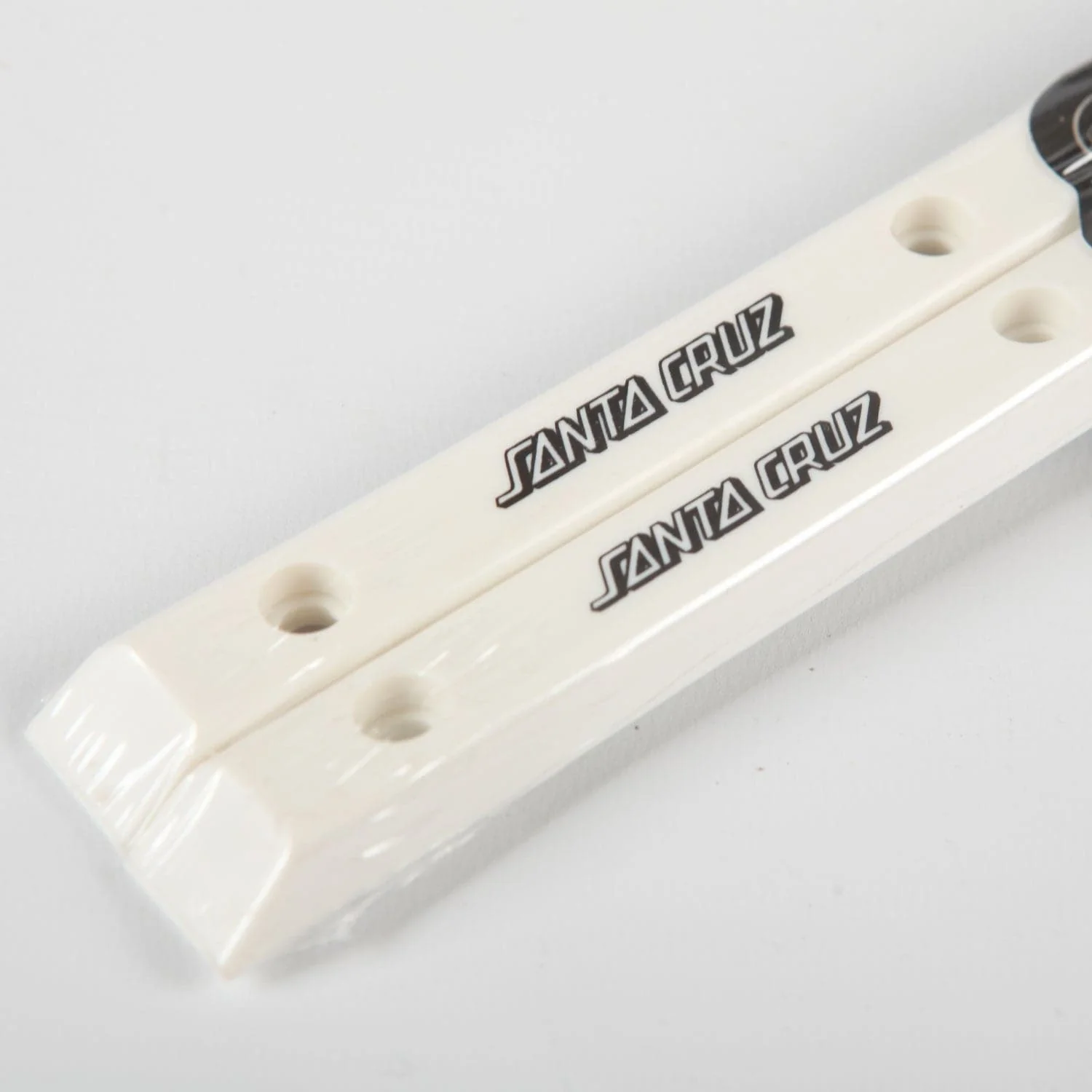 Santa Cruz 'Slimline' Rails (White) - Image 2